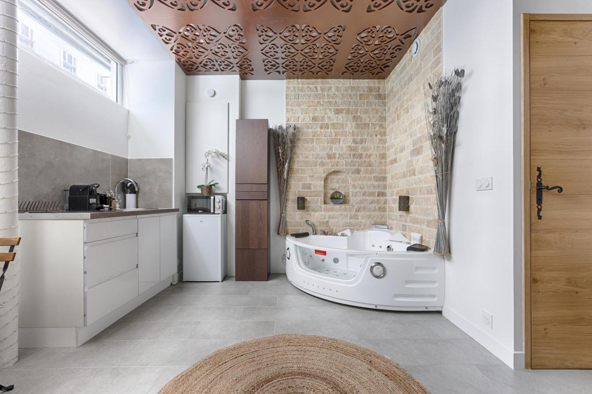 Mykeypers - Lovely Studio With Jacuzzi Paris Exterior photo